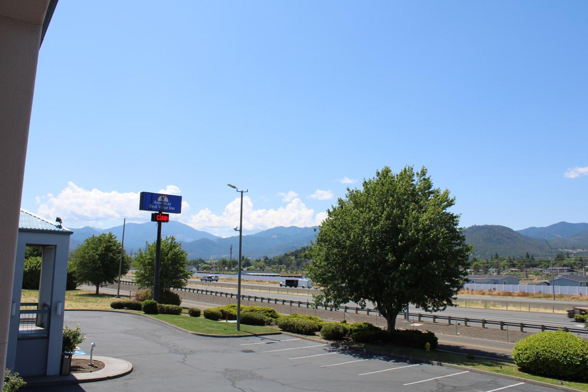 Americas Best Value Inn - Phoenix / Ashland Eksteriør bilde